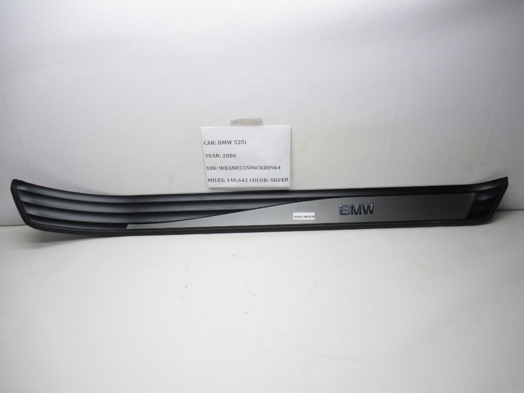 2006-2007 BMW 525i Door Sill Scuff Trim Cover RH Right 7034304 OEM