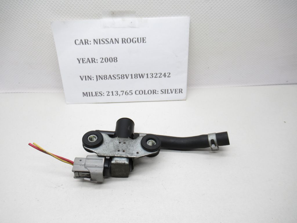 08- 12 Nissan Rogue Vapor Canister Purge Solenoid K5T46696 OEM