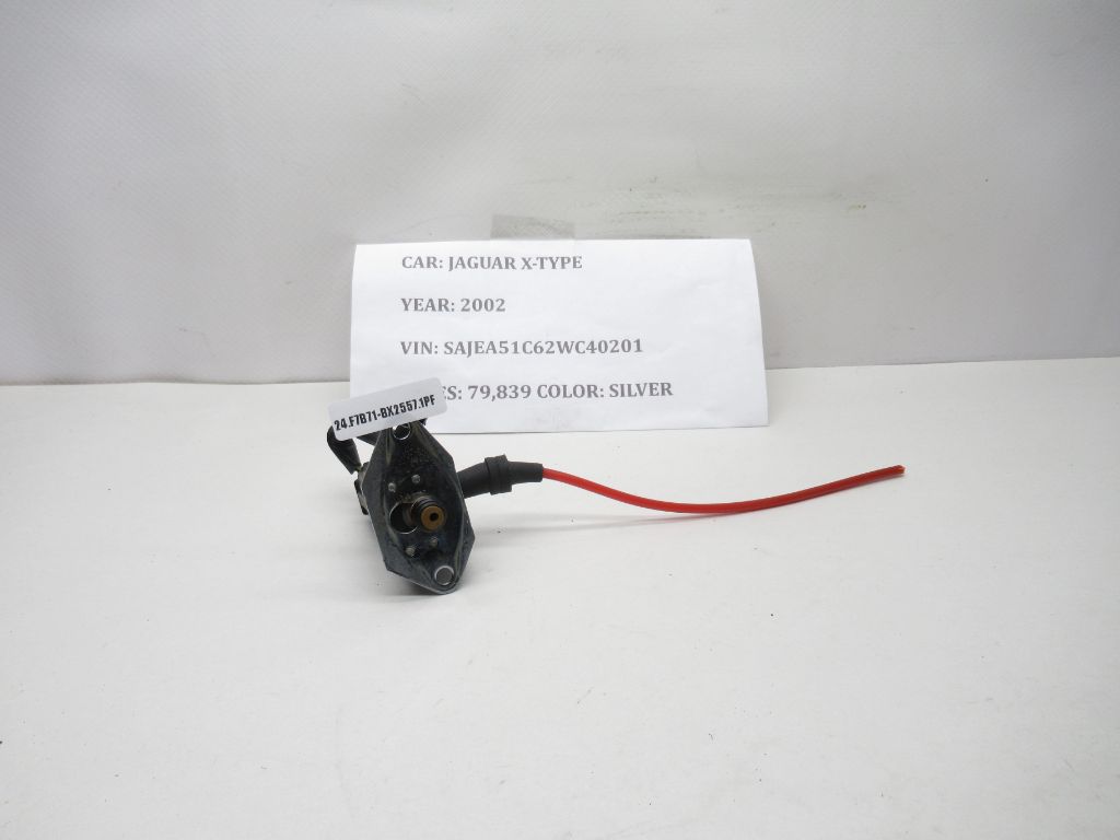 2002-2006 Jaguar X-Type Fuel Injection Pressure Sensor F8CF-9F972-BH OEM