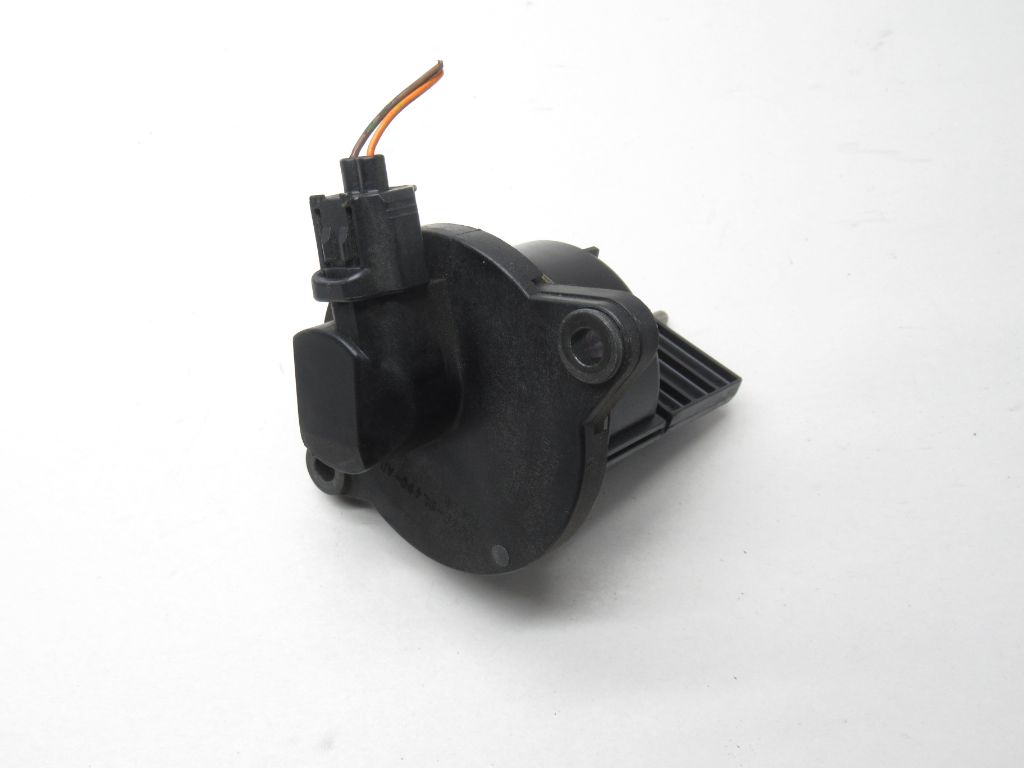 02-06 Jaguar X-Type XW4E-9L490-AD Intake Shutter Valve OEM