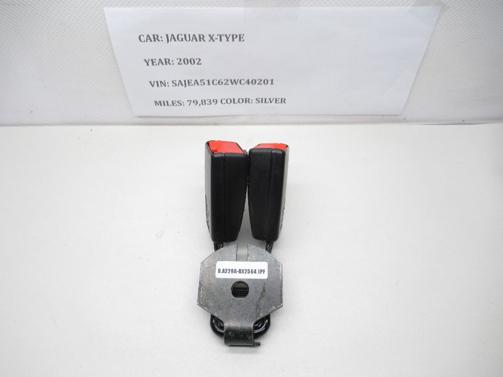 02-08 Jaguar X-Type Left Rear Center Side Seat Belt Buckle 1X43-F613K21AB OEM