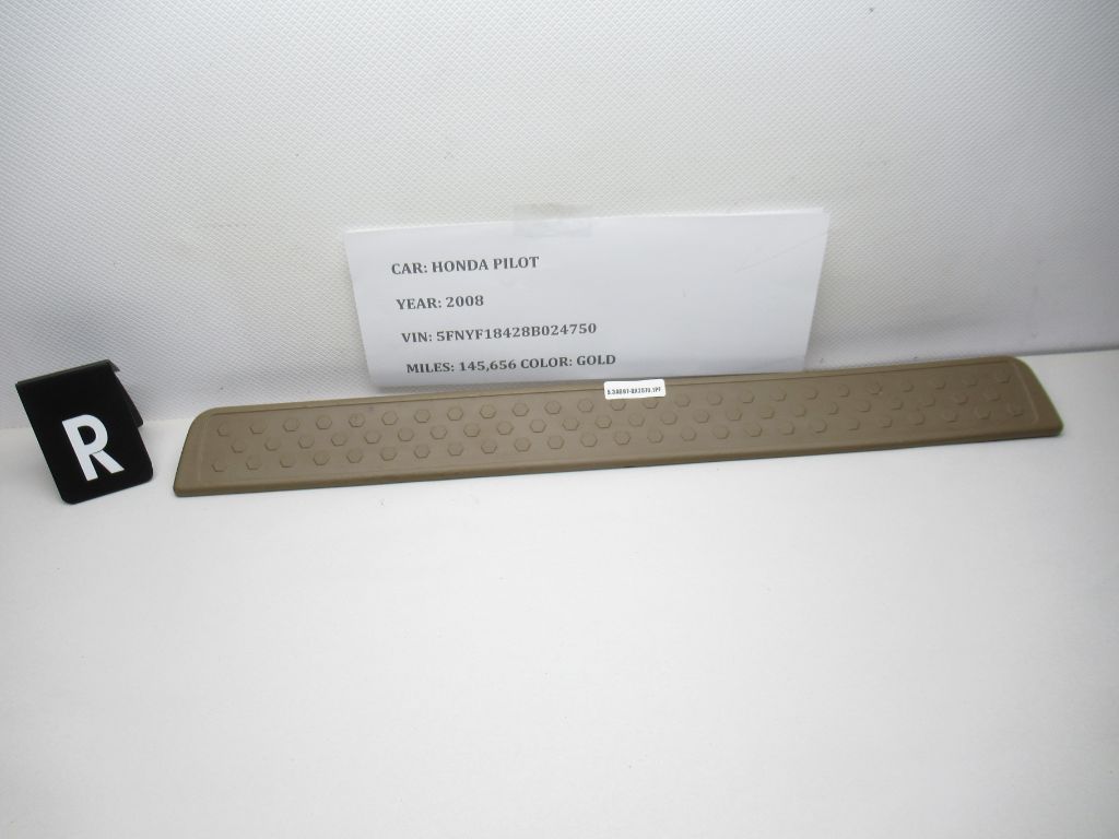 2005-2008 Honda Pilot Front Right Sill Scuff Plate 84202S9V OEM