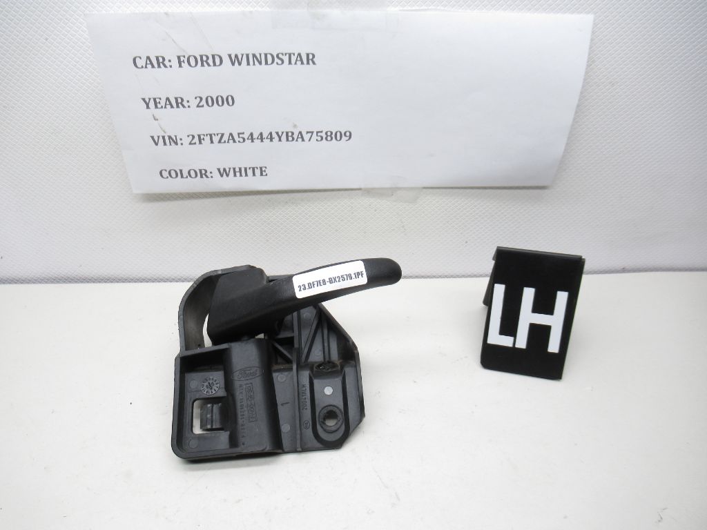 99 -03 Ford Windstar Left Interior Door Handle F58B-1621819-AEW OEM