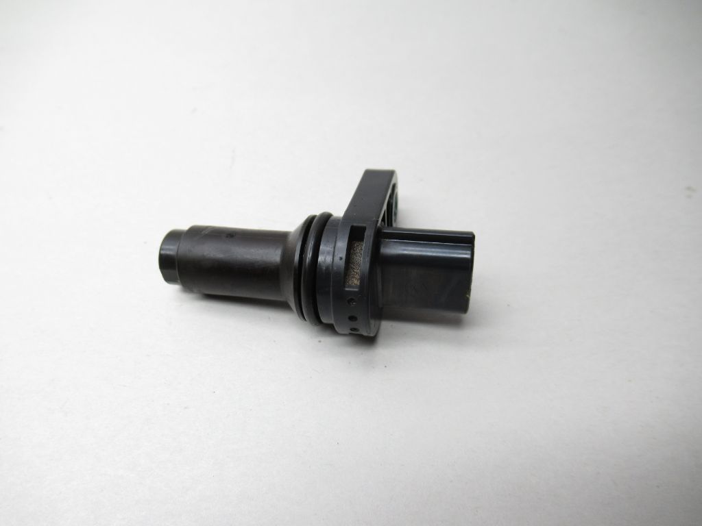 2016-2017 Nissan Rogue Camshaft Position Sensor 23731-JA11B OEM