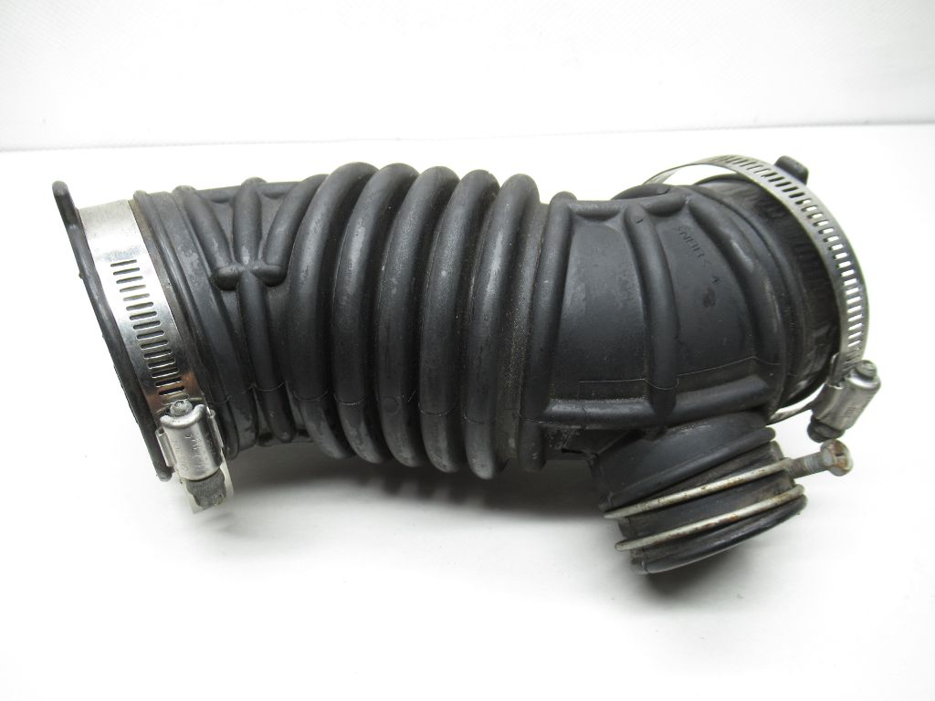 2008-2015 Nissan Rogue Engine Motor Air Intake Hose Pipe Tube 16576JG30A OEM