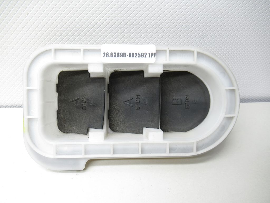 2009 - 2021 Honda Pilot Quarter Air Drafter Pressure Vent Grille 75450SAA OEM