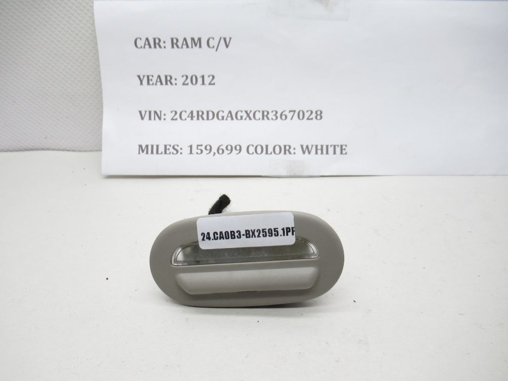 2008-2010 Chrysler Town & Country Interior Door Courtesy Lamp 660012 OEM