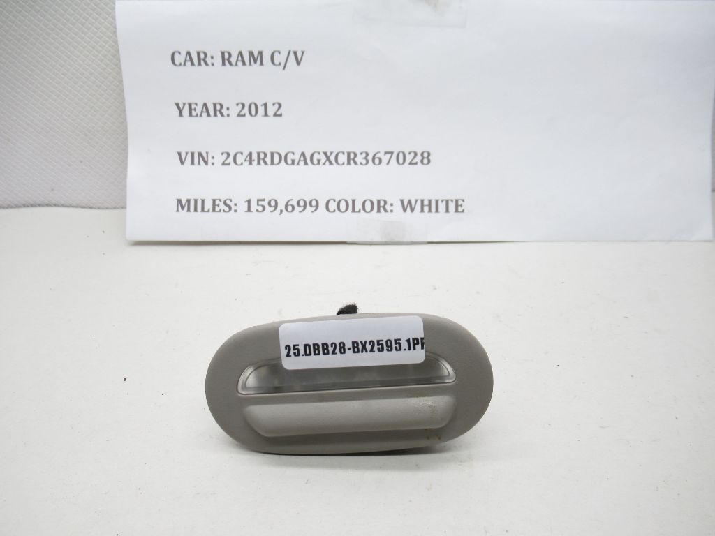 2008-2010 Chrysler Town & Country Interior Door Courtesy Lamp 660012 OEM