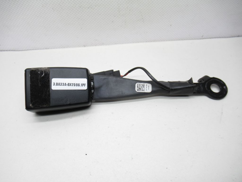 15 - 17 Ford Expedition Seat Belt Buckle FL1Z7861202AB OEM