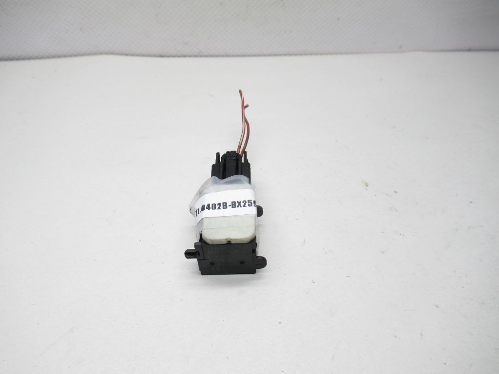2004-2007 Mazda 3 Impact Sensor 3M5T14B006AD OEM
