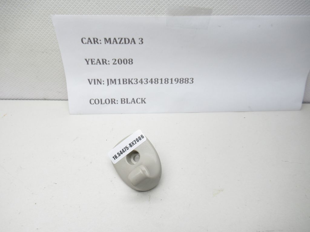 2004-2009 Mazda 3 LH RH Sun Visor Retainer Clip Shale L0067210AA OEM