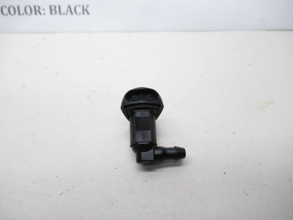 2007-2009 Mazda Speed 3 Nozzle Sprayer  Windshield Wiper Washer L206-67-510 OEM