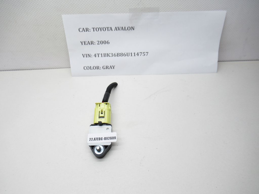 2006 - 2009 Toyota Avalon Impact Sensor 89831-02030 OEM