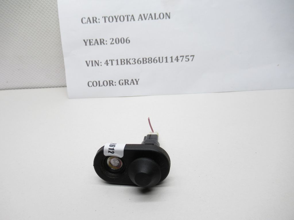 2006-2008 Toyota Avalon Light Door Ajar Jamb Sensor Switch 84231-08030 OEM