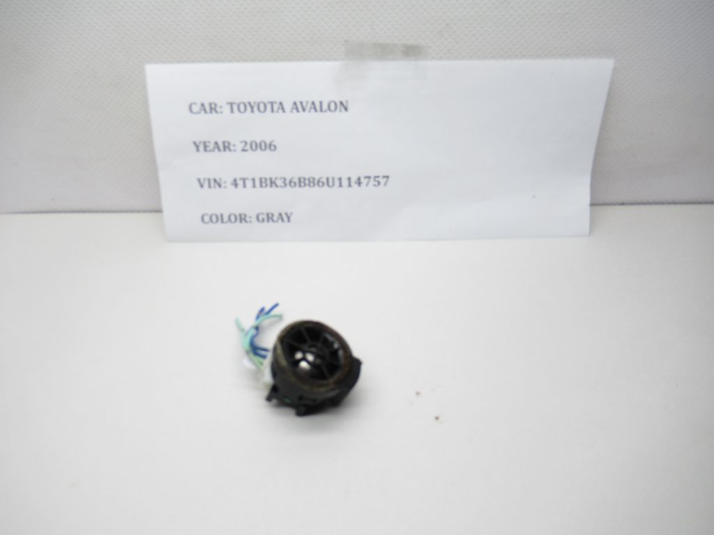 2005-2012 Toyota Avalon Tweeter Speaker 86160AC450 OEM