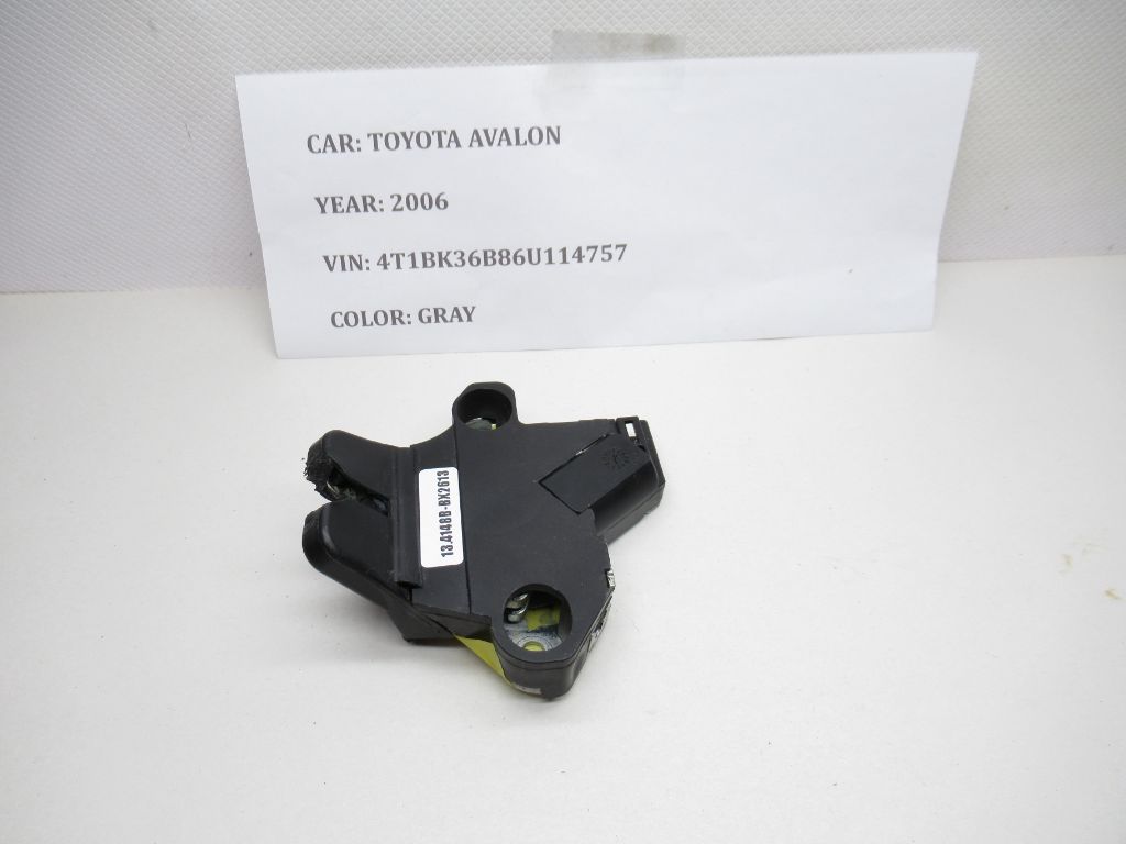 2005 - 2012 Toyota Avalon Trunk Latch Release Actuator Deck Lid 64600-AC030 OEM