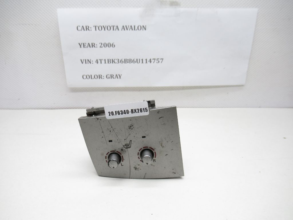 2005 - 2007 Toyota Avalon Center Console Heated Seat Control Switch 453453 OEM