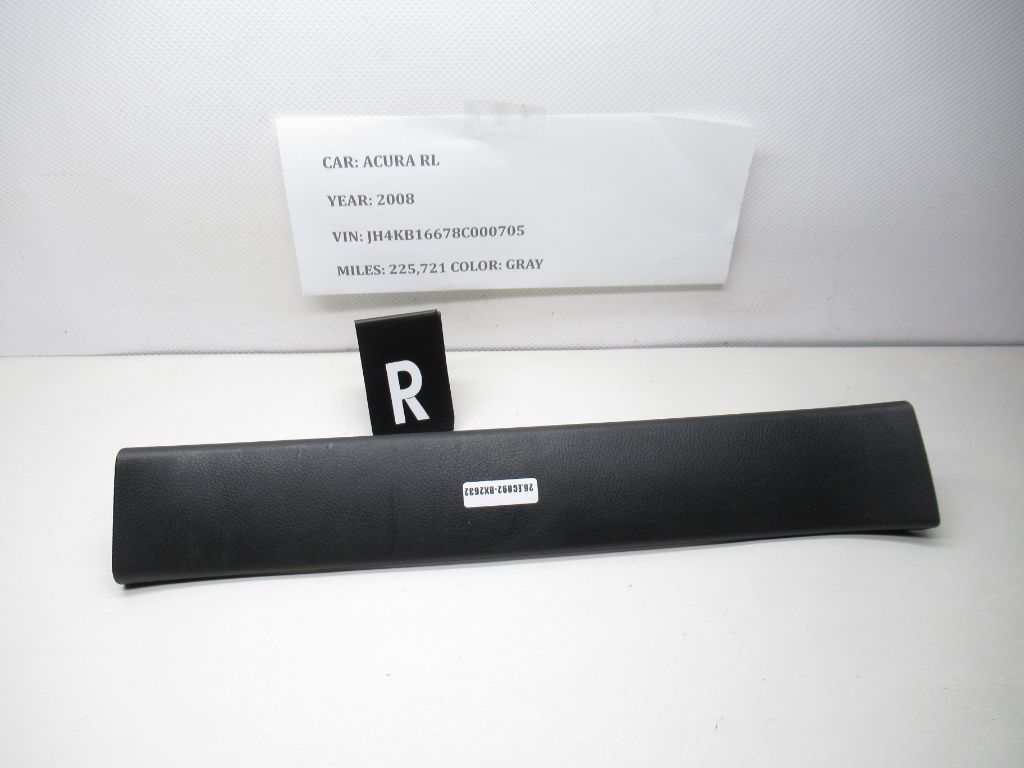 05-08 Acura RL Right Passenger Side Door Sill Plate Trim 84211-SJA-A010-M1 OEM