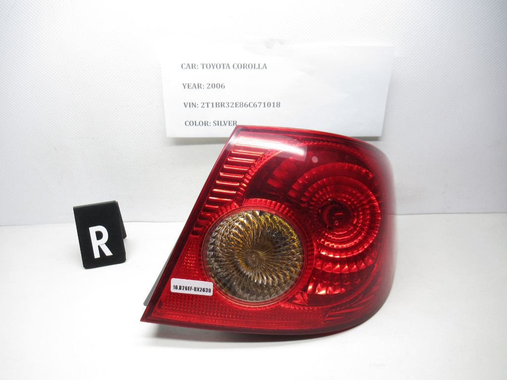 2004-2008 Toyota Corolla Right Passenger Side Taillight Lamp 81551-02290 OEM