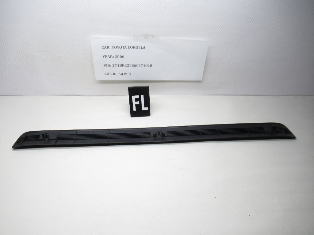 2004-2008 Toyota Corolla Left Front Door  Sill Scuff Plate 67912-02040 OEM