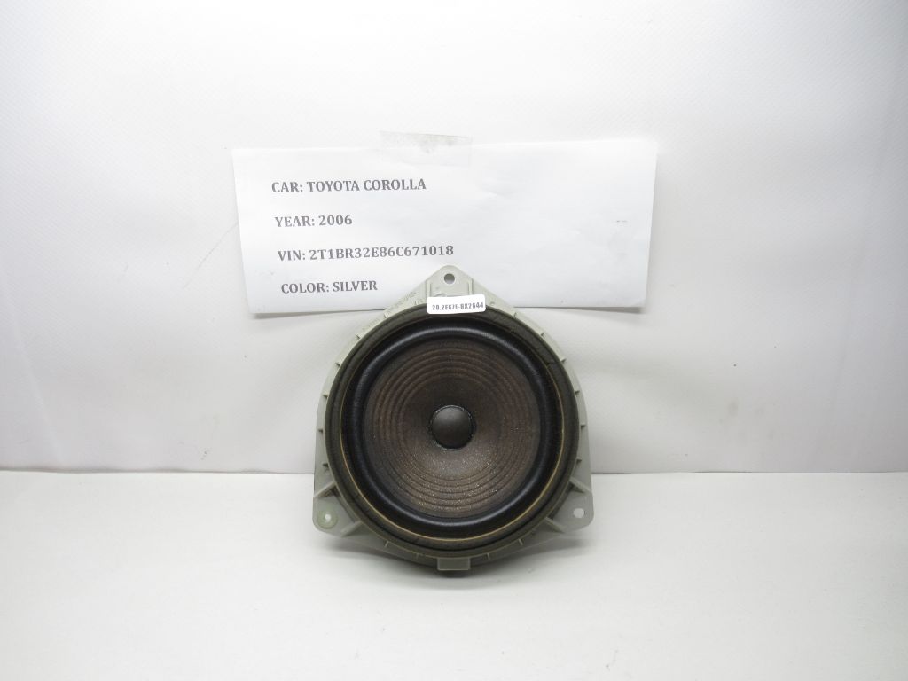 2004-2008 Toyota Corolla Front Door Speaker 86160-02450 OEM