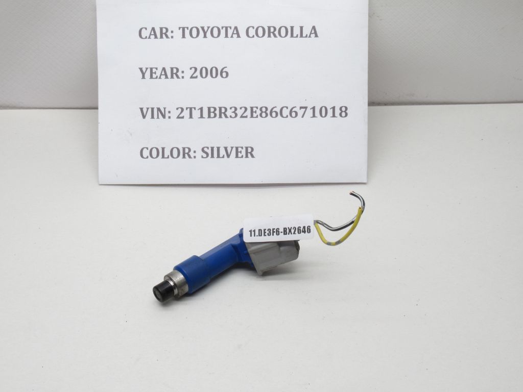 04-08 Toyota Corolla Matrix Pontiac Vibe Fuel Injector 23250-0D050 OEM