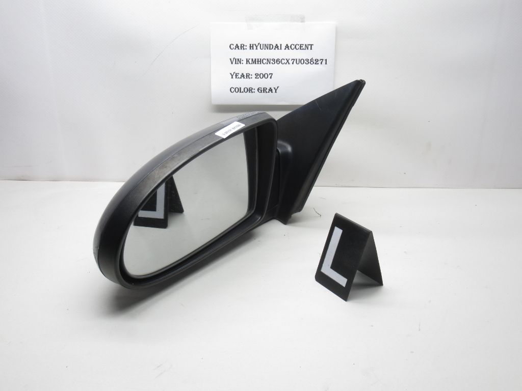 2005-2011 Hyundai Accent Driver Side View Mirror 87610-1E100 OEM