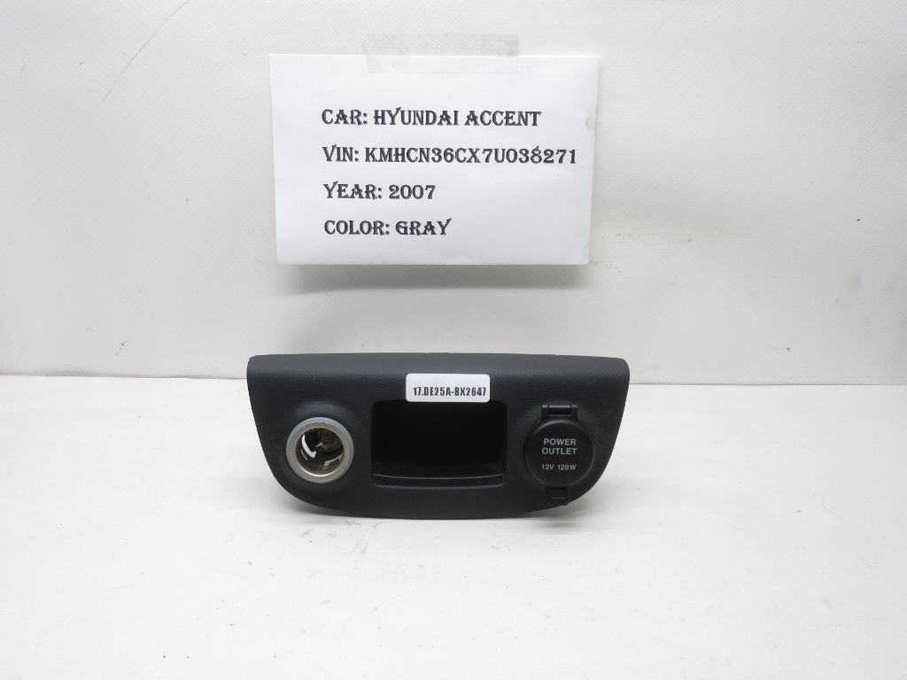 06-11 Hyundai Accent Dash Storage Lighter Power Outlet Coin Pocket 201003010 OEM