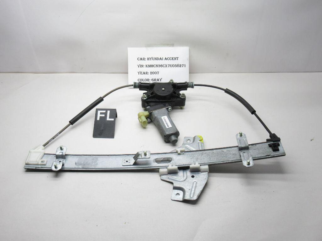 2006-2011 Hyundai Accent Front Left Window Regulator Motor 82401-1G000 OEM