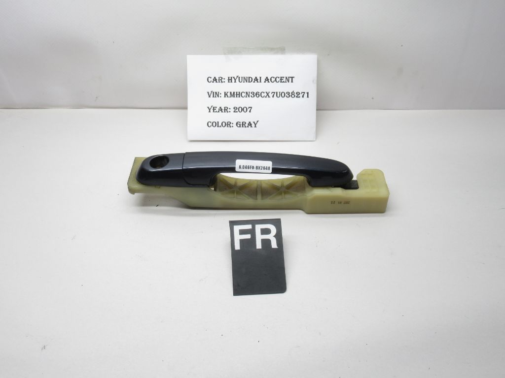 2006-2011 Hyundai Accent Front Right Door Exterior Handle 82660-1E000-CA OEM