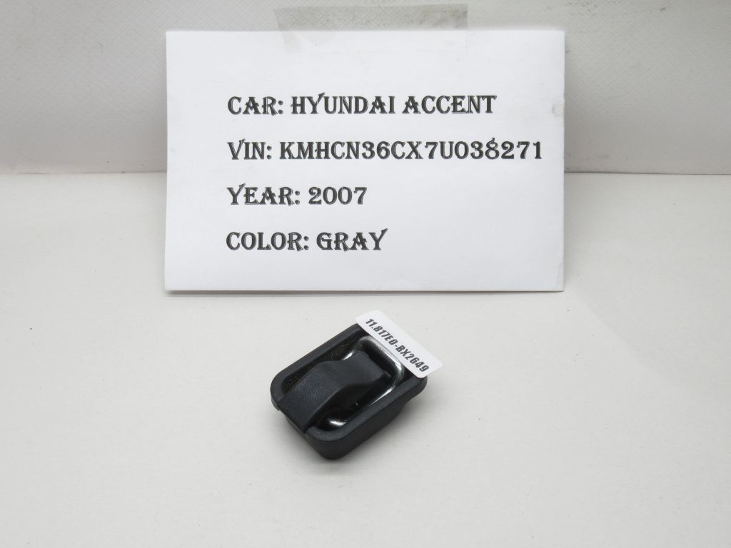 07-09  Hyundai Accent Hatchback Rear Trunk Cargo Hook DS85765-28000 OEM