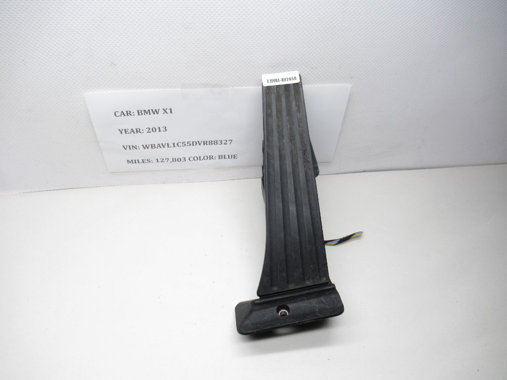 2012 - 2018 BMW F30 F32 320i 328i Accelerator Throttle Gas Pedal 6853175 OEM