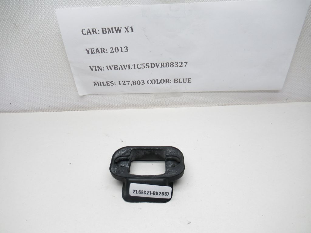 2012-2015 BMW X1 Rear Left Door Stopper Bolt Cover Seal Cover Rubber 2990998 OEM