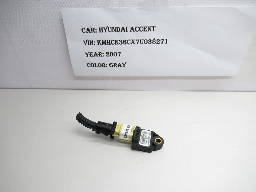 2006 - 2011 Hyundai Accent Impact Sensor 95920-3K100 OEM