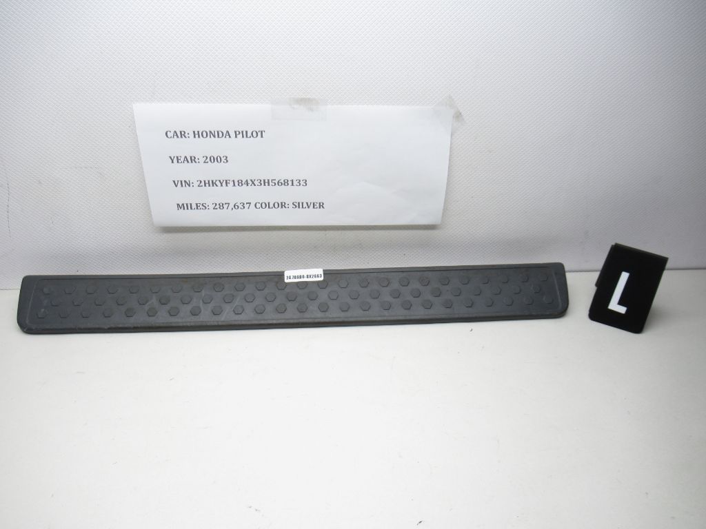 2003-2008 Honda Pilot Front Right Sill Scuff Plate 84202S9V OEM