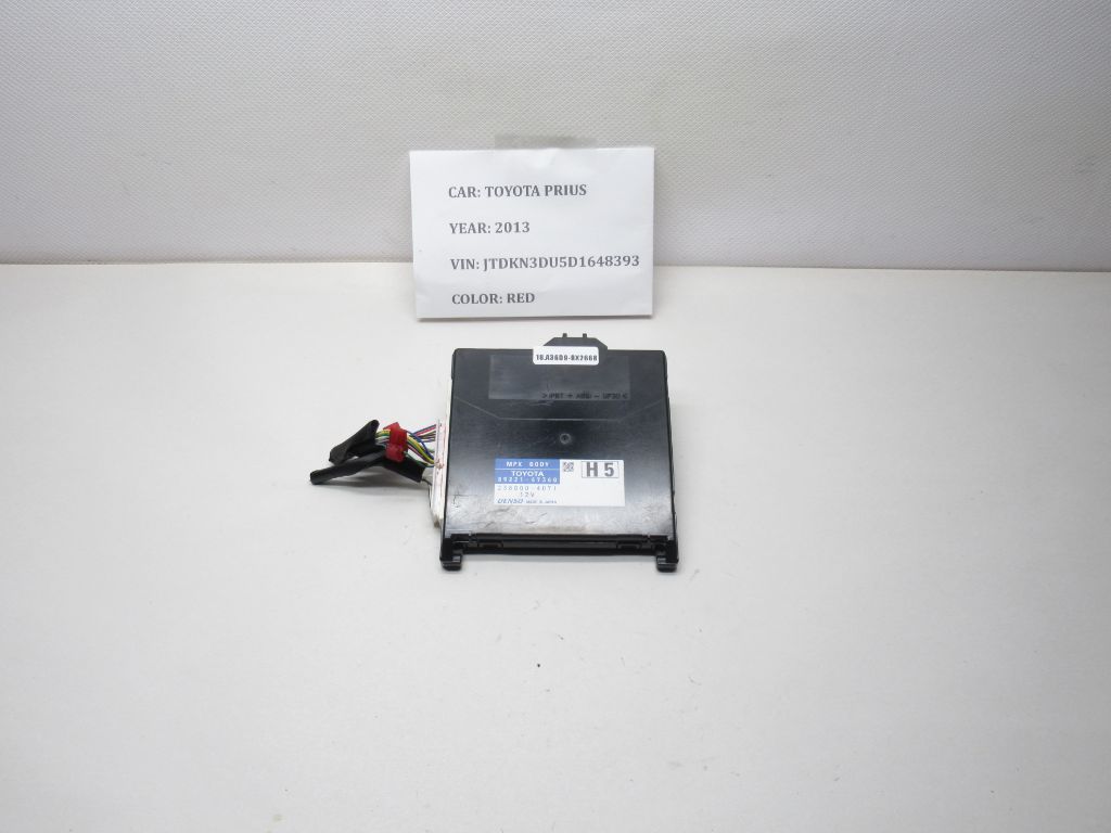 2010-2015 Toyota Prius Multiplex Body Computer Control Module 89221-47360 OEM