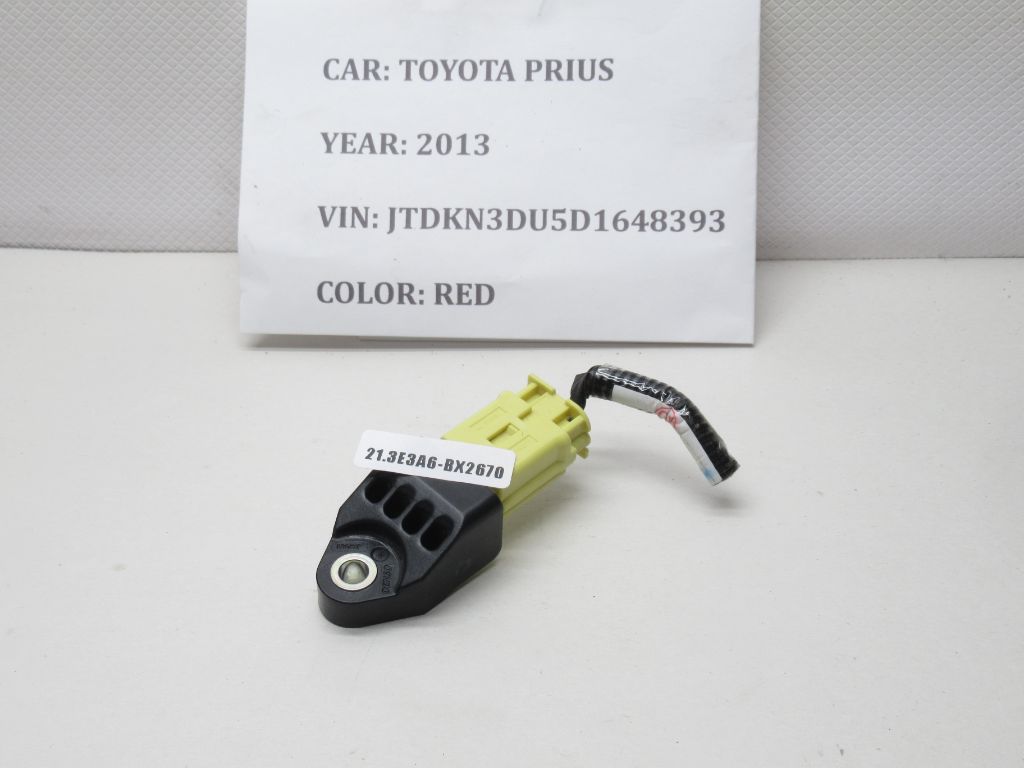 2010-2015 Toyota Prius Rear Left Or Right Side Impact Sensor 89831-75020 OEM