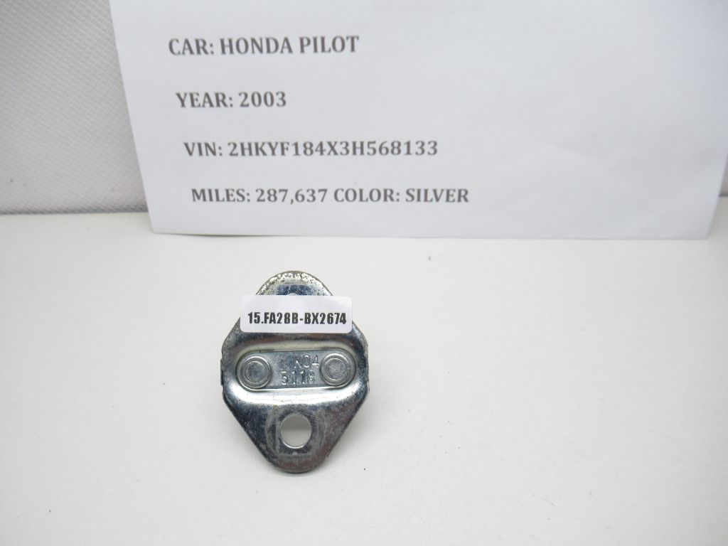 2003 - 2008 Honda Pilot Door Lock Striker 72135-S5A-003 OEM