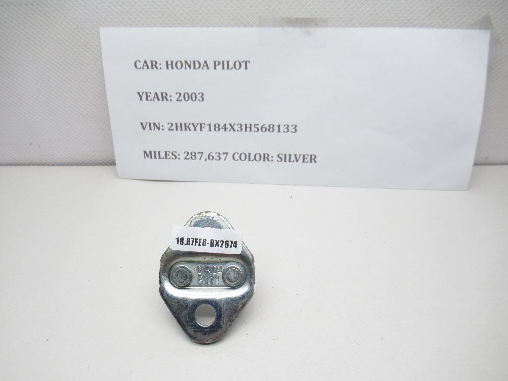 2003 - 2008 Honda Pilot Door Lock Striker 72135-S5A-003 OEM