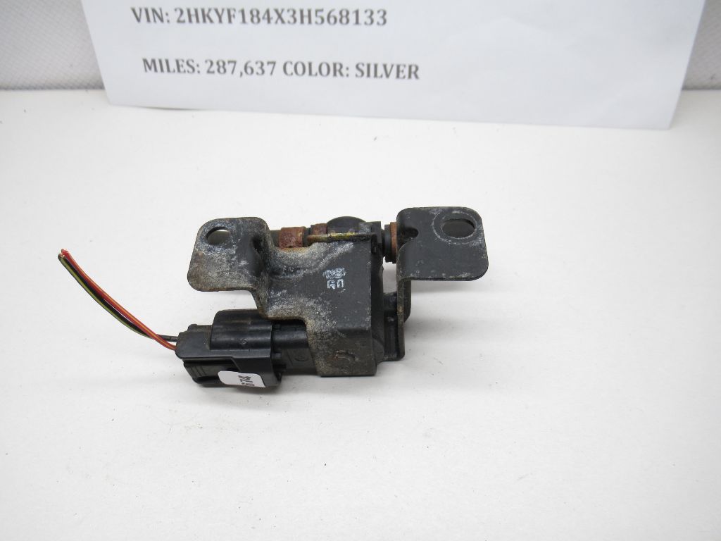 2003-2004 Honda Pilot alve, Purge Control Solenoid 36162-PGK-A02 OEM