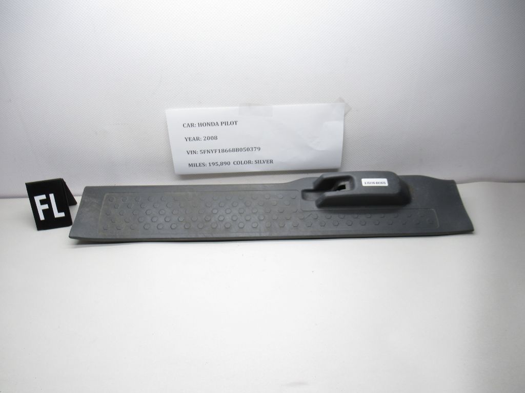 05-08 Honda Pilot Fr Left Door Sill Scuff Step Plater Trim Panel 84251-S9V OEM