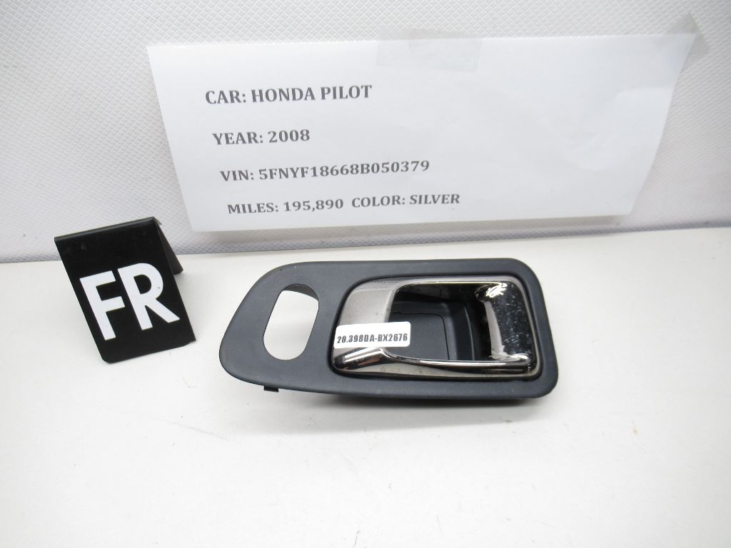 06-08 Honda Pilot Passenger Right Front Interior Door Handle  72125-S9V-A01 OEM