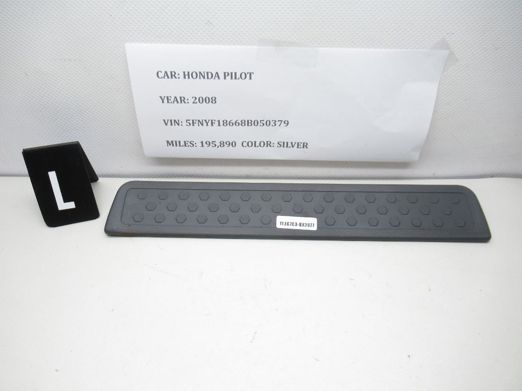 03-08 Honda Pilot Left Step Plate Outer Floor Sill Trim Cap Cover S9V-84262 OEM