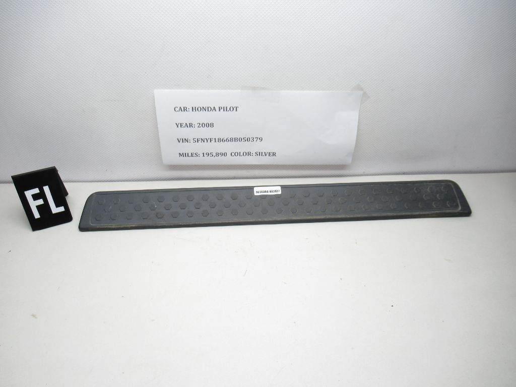 2003-2008 Honda Pilot Front Left Sill Scuff Plate 84202-S9V OEM