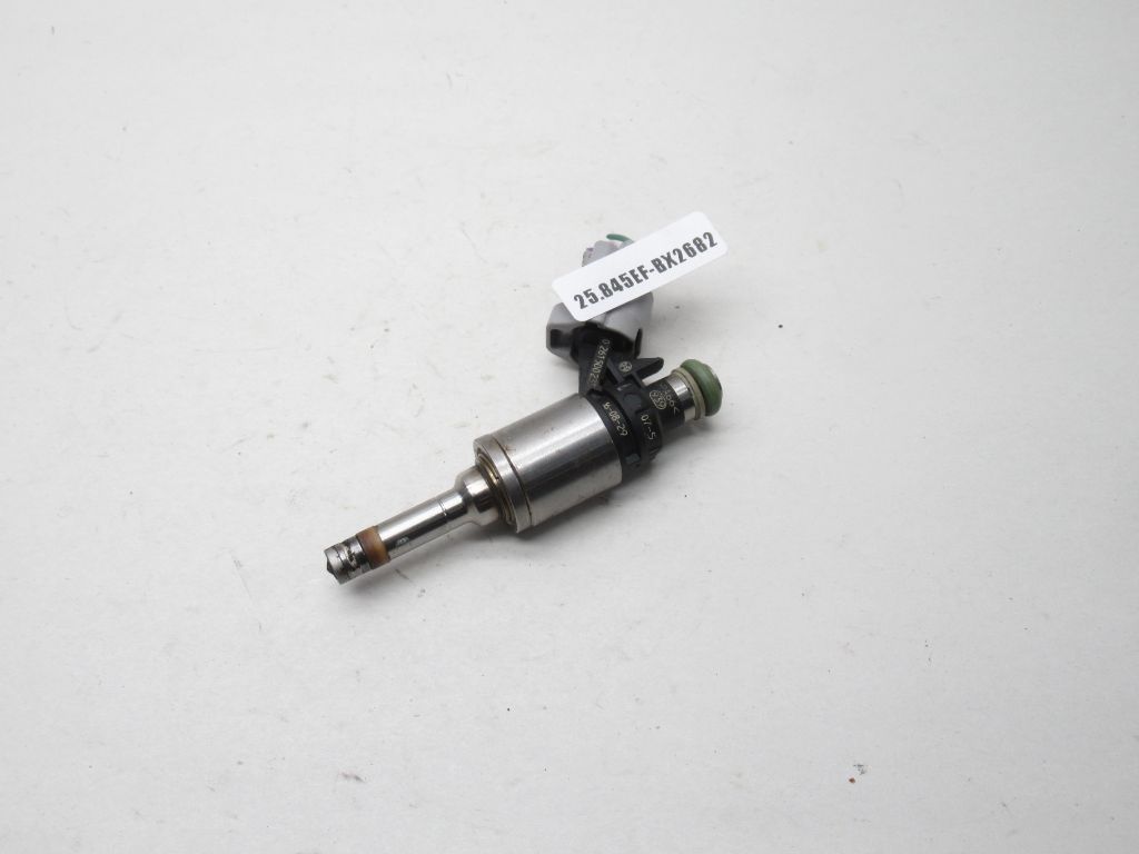 2018 - 2020 Infiniti Q50 Fuel Injector 0261500092 / 166005CA0A OEM