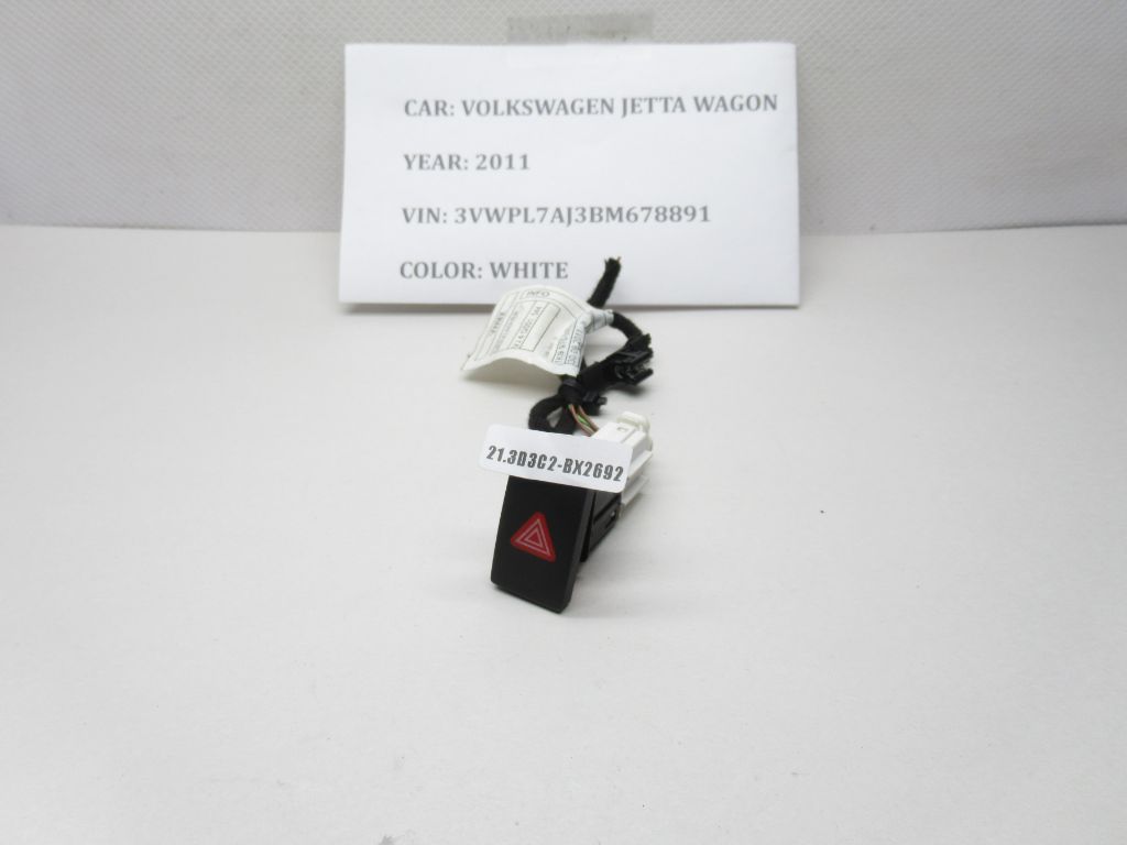 2011-2018 Volkswagen Jetta Wagon Hazard Switch 5K0953509A OEM