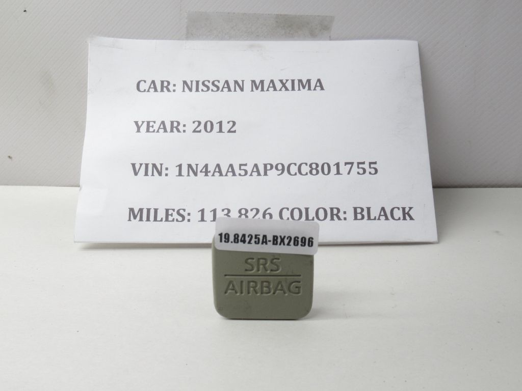 2009-2014 Nissan Maxima Left Upper Cap Cover 76989-9N00A OEM