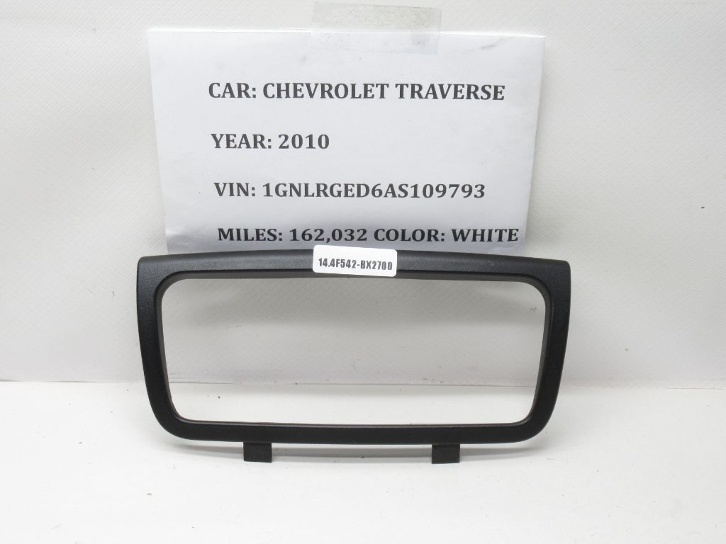 09-17 Chevrolet Traverse Center Console  Power Outlet Trim Bezel 1882079 OEM