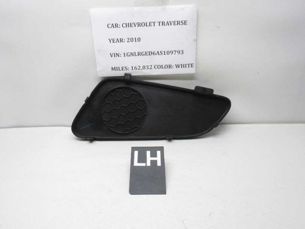 2009-2017 Chevrolet Traverse Left Hand Quarter Panel Speaker Trim 25865667 OEM