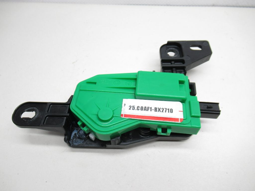 2013-2017 Hyundai Elantra Fuel Filler Door Lock Actuator 81590-A5000 OEM